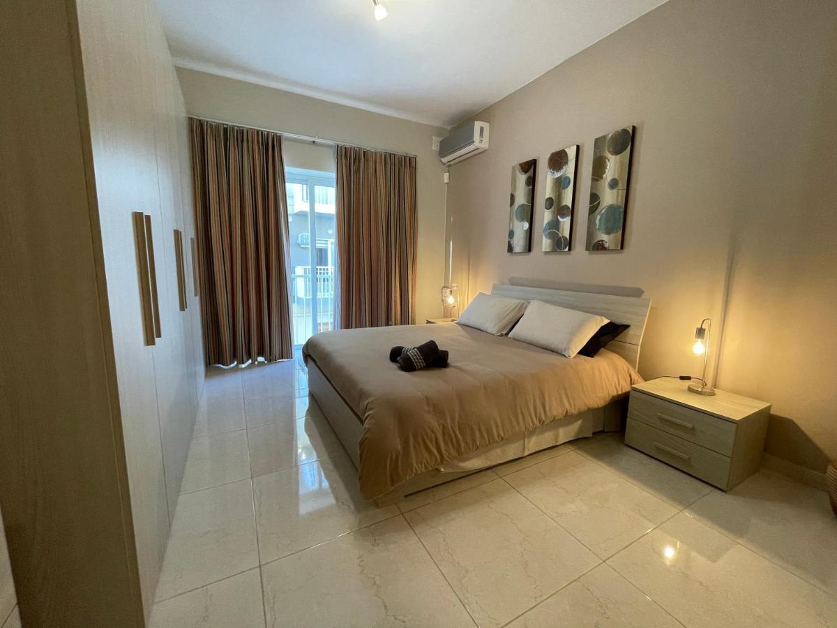 Verdi Apartment - Spacious Modern Apartment, Close To Valletta Santa Vennera Exterior photo