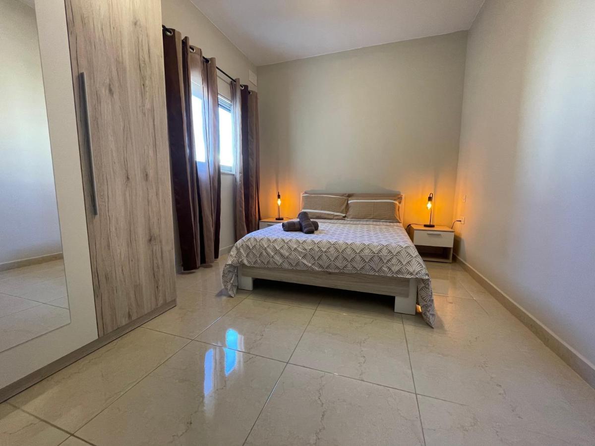 Verdi Apartment - Spacious Modern Apartment, Close To Valletta Santa Vennera Exterior photo
